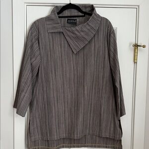 Ahni Striped Gray and Beige Tunic
